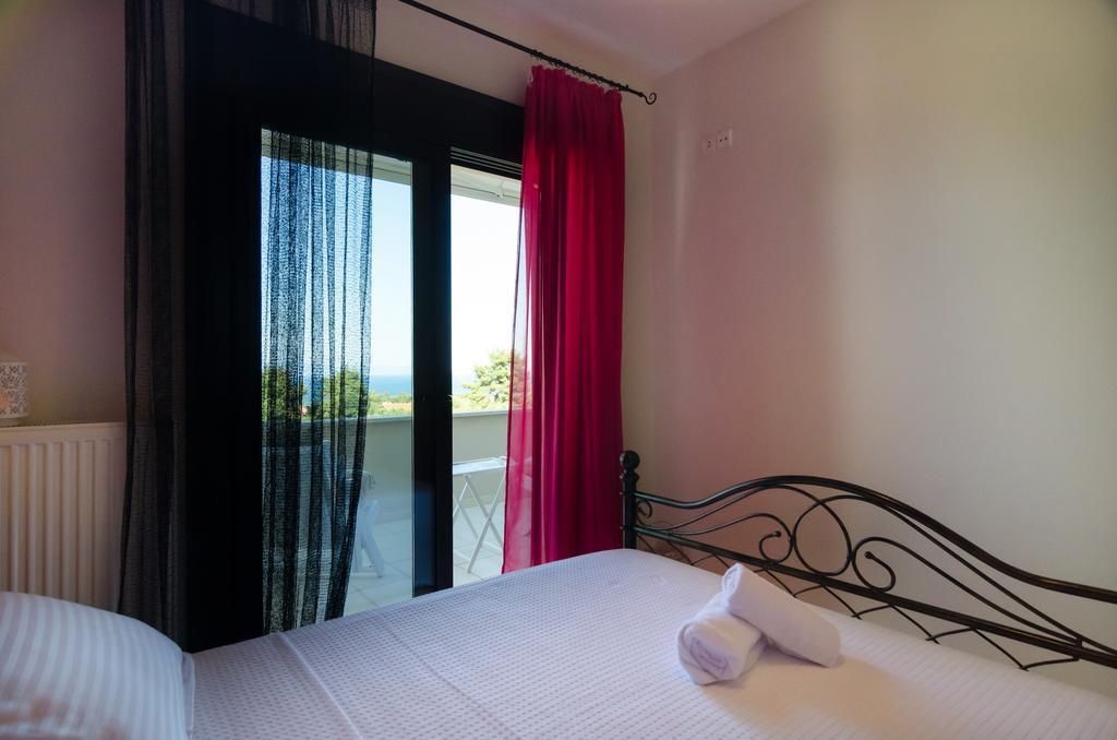 White Rose Villa Kриопиги Екстериор снимка